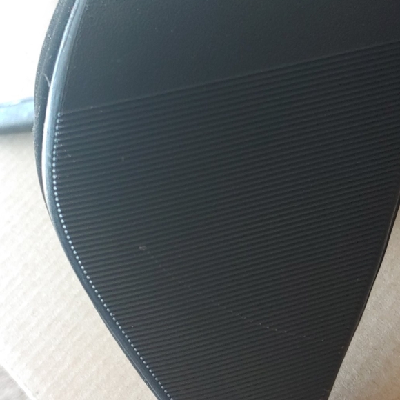 Shoes - Picture 2 of 3